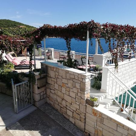 קורצולה Shell Bay Apartments מראה חיצוני תמונה